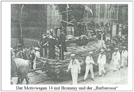 Der Motivwagen 14 mit Brommy und der „Barbarossa“